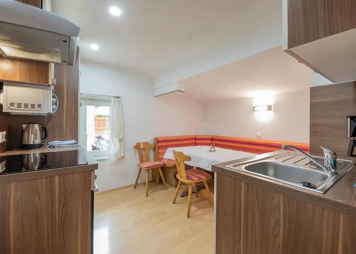 Steinadler Bed & Breakfast Neustift im Stubaital